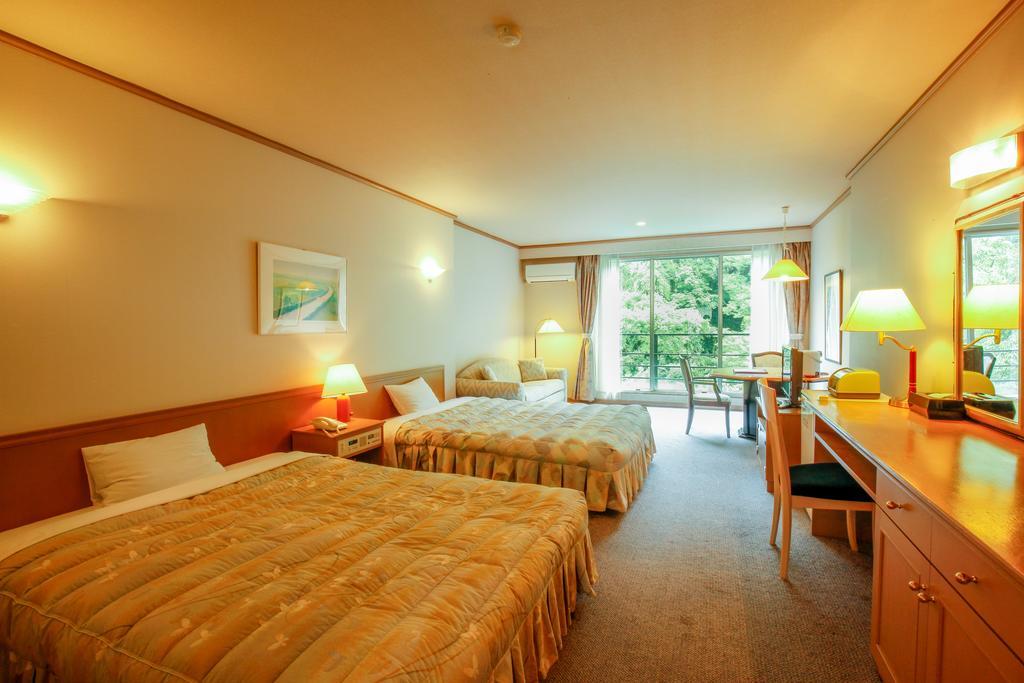Готель Select Grand Kagayamanaka Номер фото
